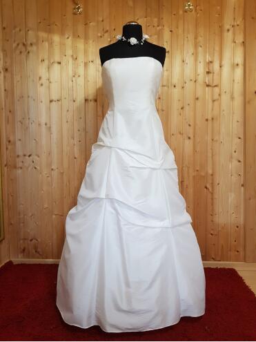 Brautkleid BK15-15644 mieten in Bea's Hochzeits-Boutique